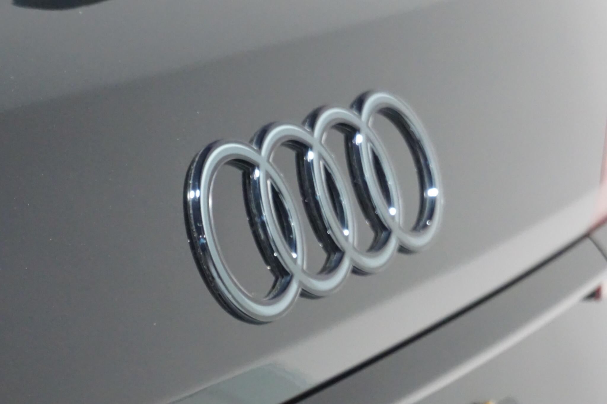 Audi SQ7 4.0 TFSI V8 Black Edition SUV 5dr Petrol Tiptronic quattro Euro 6 (s/s) (507 ps)